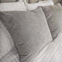 Ver imagem 3 de Kit 2 Capas Almofada Quadrada Bouclé 43x43 – Zíper Invisível, Texturizado