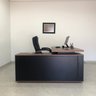 Mesa para Escritório Diretor em L com Porta de Correr e Caixa de Tomada - 20