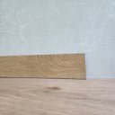 Ver imagem 4 de Rodapé 7cm Poliestireno Alto Relevo Carvalho Liso Amadeirado - 2 Metros