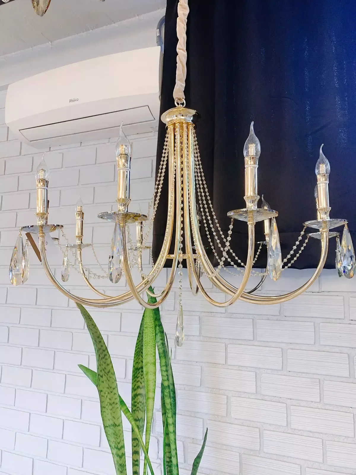 Ver imagem 4 de Pendente/lustre Madrid 96x72cm Metal Dourado com Cristais K9 Champagne 10 Lâmpadas E14 Tupiara