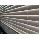 Ver imagem 5 de Persiana Horizontal Bambu 50mm Patina 120 (L) X 140 (A) cm Marrom 1,20 x 1,40 m Cortina Madeira Luxo