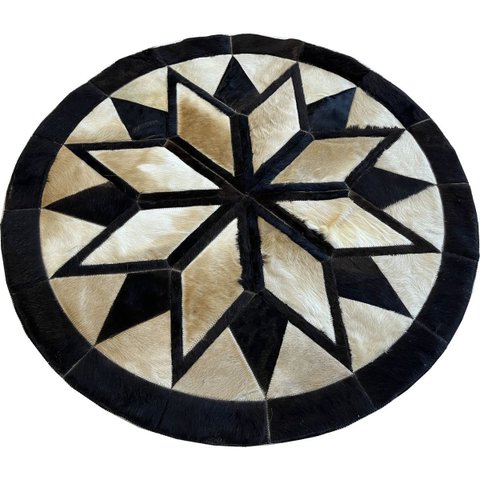 Tapete de Couro Redondo Preto e Bege Malhado 1,20 Diâmetro