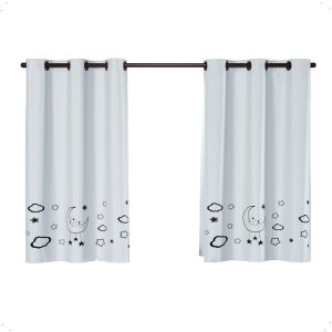 Curtina Quarto Infantil Proteçao Blecaute 2,20mx1,30m Facil D Limpar Lavavel Pvc