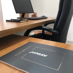 Mesa para Escritório Diretor em L Escrivaninha Porta de Correr e Caixa de Tomada - 12