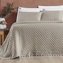 Ver imagem 1 de Kit Cobre Leito Colcha Bouclê Casal Padrão Laise Bordada Micropercal 200 Fios 3 Peças - Bege Taupe