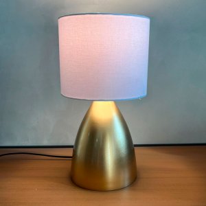 Abajur Luminária de Mesa Dourado Bojudo com Cúpula Branco para Cama, Quarto, Sala, Escritório
