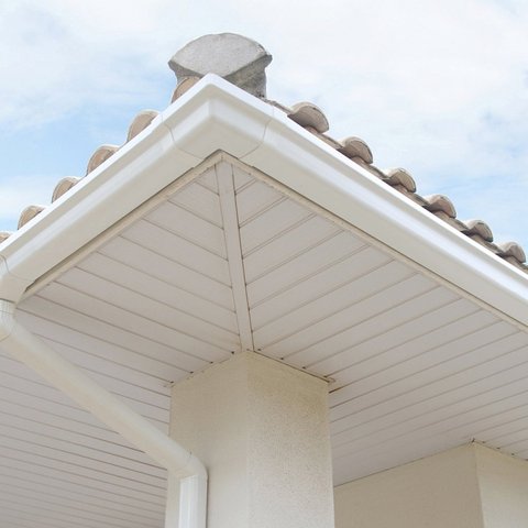 Esquadro Interno de Calha Branco 162x90mm Astra