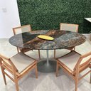 Ver imagem 2 de Mesa de Jantar Saarinen Oval 140x90 Cm Tampo Calacata Verde Ocean Base Verde Cor Branco