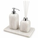 Ver imagem 1 de Conjunto 3 Pçs Quartzo Branco pol - Metal Cromado (Bandeja|Saboneteira|Difusor)
