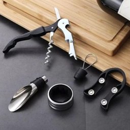 Kit Vinho Livro com Abridor, Saca Rolhas, Tampa, Dosador, Corta Lacre 5 Peças - 4