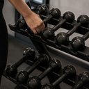 Ver imagem 5 de Halter Emborrachado 10kg com Estrutura em Ferro Fundido Preto Iniciativa Fitness 10kg