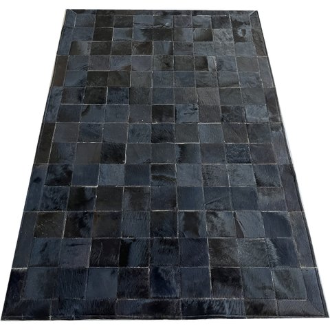Tapete de Couro Preto Natural 1,00x1,50 com Borda Pç 10x10cm