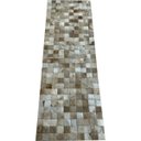 Ver imagem 1 de Tapete Couro Quadriculado Bege Malhado 0,50x1,50 S/b Pç 5