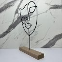Ver imagem 2 de Escultura máscara rosto homem de metal com base de Mdf