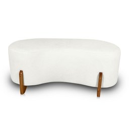 Puff Orgânico Curvo Pé de Madeira Decorativo para Sala Confortável e Reforçado Bouclé - 3
