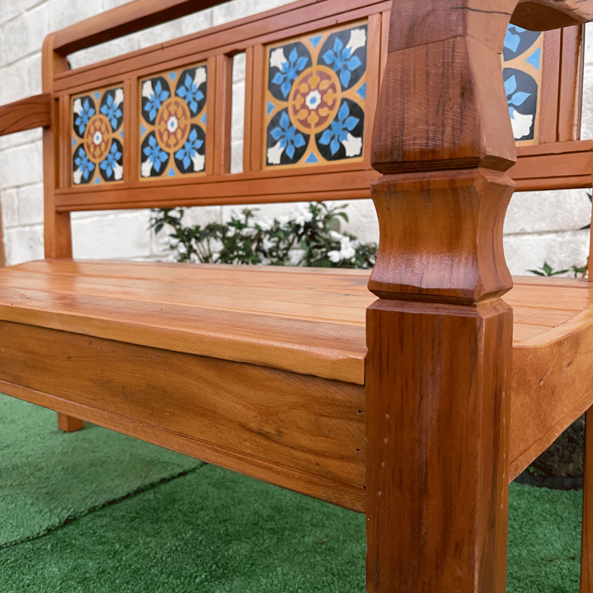 Banco Namoradeira 2 Lugares Ladrilho Azul Madeira Peroba Rosa Sudeste Rústico - 6