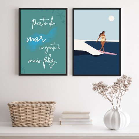Kit 2 Quadros Surf Perto do Mar a Gente É Mais Feliz 33x24cm - com Vidro:madeira Preta
