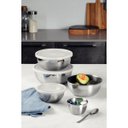 Ver imagem 7 de Pote Tramontina Freezinox Redondo em Aço Inox com Tampa Plástica 22 Cm 2,9 L