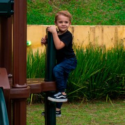 Playground Infantil Casa da Árvore Ecoplay com Balanço Freso - 2