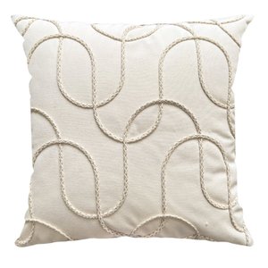 Capa Donatella 072 com Bordado 43 Cm X 43 Cm