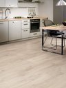 Ver imagem 6 de Piso Laminado Quick Step Smart 2,51m² Carvalho Natural Havana com Marcas de Serra