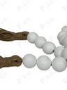 Ver imagem 2 de Peça Decorativa Cordão de Mesa com 20 Bolas Branco 115cm 14682-pl