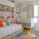 Ver imagem 4 de Berço Mini Cama Retrô Theo com Pé em Madeira Natural – Branco Fosco