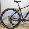 Bicicleta FIRST Lunix aro 29 - 12v Shimano Deore - K7 10/51 Dentes - Suspensão Absolute a AR com tra - 7