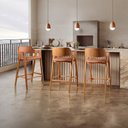 Ver imagem 1 de Kit 2 Banquetas Estofadas Gaia em Madeira Maciça Caramelo