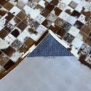 Ver imagem 3 de Tapete de couro castanho malhado 2,00x2,50 c/ borda pç 5x5cm