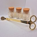 Ver imagem 2 de Tesoura Cortar Pavio de Vela e Kit 3 Velas 30gr Aromáticas:prata