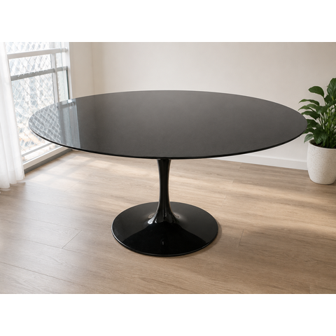 Mesa de Jantar Saarinen Oval 140x90cm - Mármore São Gabriel
