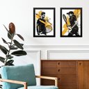 Ver imagem 1 de Kit 2 Quadros Gravuras Tenistas - Preto e Amarelo 45x34cm - com Vidro:moldura Branca