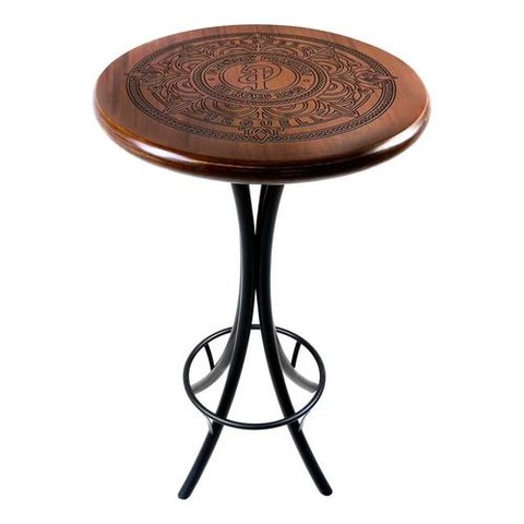 Mesa Bistrô Alta Redonda 60cm em Madeira Maciça com Estampa Pirografada Pilsner - Empório Tambo - na