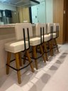 Ver imagem 7 de Kit 2 Banquetas com Encosto para Bancada Confortável Pés Palito Cozinha Resistente Balcão Cozinha