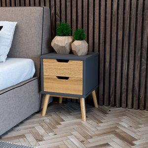 Mesa de Cabeceira Lara de Madeira Maciça com 2 Gavetas - Cinza