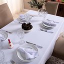 Ver imagem 1 de Toalha de Mesa Basic Lisa Oxford Decoração 3,00m X 1,40m para 10 Lugares Branco 100% Poliéster