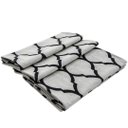 Ver imagem 4 de Kit Tapetes e Passadeira De Cozinha 3 Peças Antiderrapante Arabesco Geométrico Branco e Preto