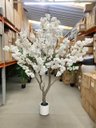 Ver mais imagens de Planta Artificial Cerejeira Árvore Artificial Grande para Decoração com 2.50m.