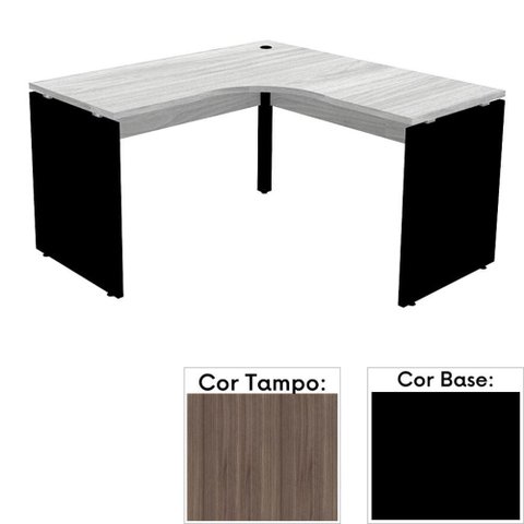 Mesa de Escritório em L Pé Painel Pe25 em MDP 135 x 135 x 60cm Cor Walnut e Base Preta
