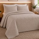 Ver imagem 2 de Colcha Matelassê - Casal - Madri 3D - Floral - Bege - Dupla Face - c/ Porta Travesseiros - Rozac