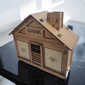 Cofrinho Cofre Casa Banco Dinheiro Woodbox Japones Poupança Rustico