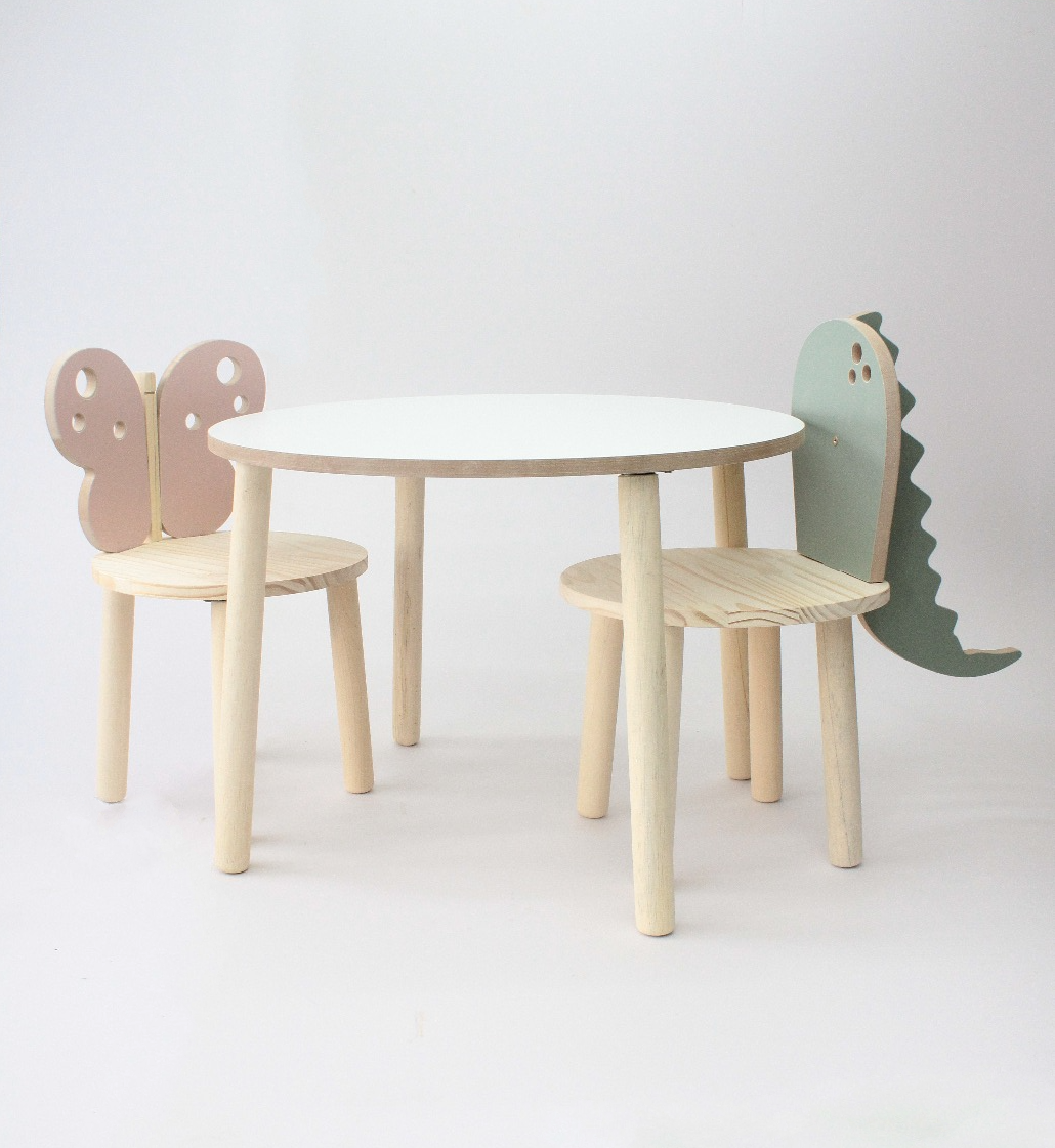 Conjunto de Mesa e Cadeiras Infantil Borboleta Dinossauro