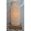 Ver imagem 1 de Luminária de Mesa Abajur em Pvc e Madeira