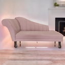 Ver imagem 2 de Recamier Divã para Sala Cecilia Pés Retro Tabaco 1.60cm Veludo Rosa Nude - Incasa Decor
