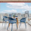 Ver imagem 5 de Cadeira Montreal em Polipropileno com Revestimento em Couro Ecológico Fratini Azul