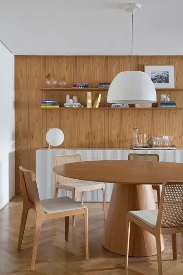 Ver imagem 1 de Mesa Cone Redonda 160cm Base Madeira Tampo Amadeirado