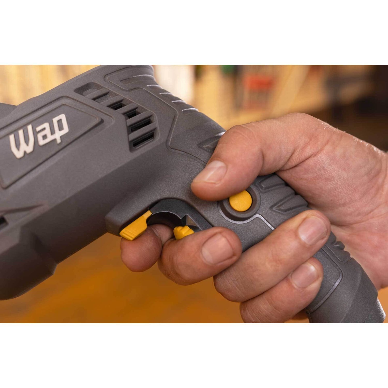 Parafusadeira e Furadeira de Impacto Wap Wf 700fe Elétrica com Controle de Velocidade 220v - 6