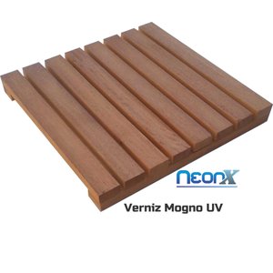 Deck de Madeira Modular 40x40 Cm Neonx com Pintura Neonx:verniz Mogno Uv
