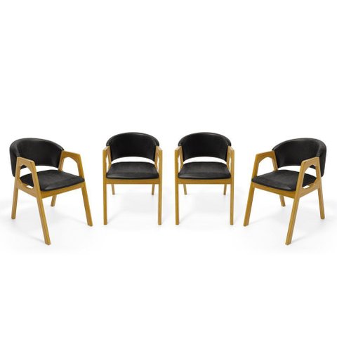 Kit com 4 Cadeiras Agatha Madeira Maciça Estofada para Mesa de Jantar Courino Preto 503